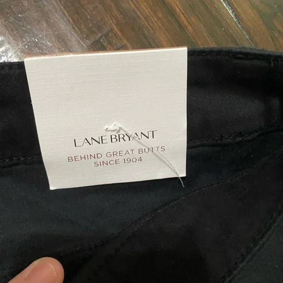 Lane Bryant Black Skinny Pants - Picture 3 of 7
